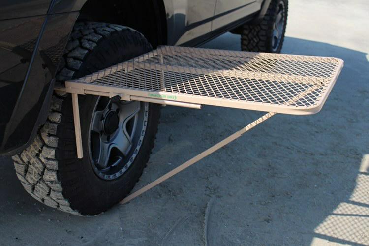 TailGater Tire Table Steel Large