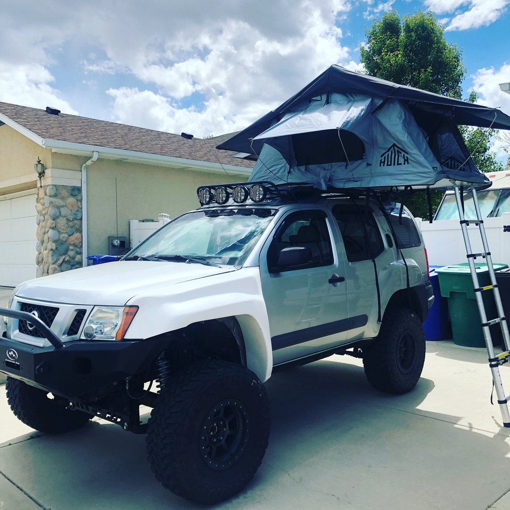 Hutch Tents Prospector 2 With Skylights