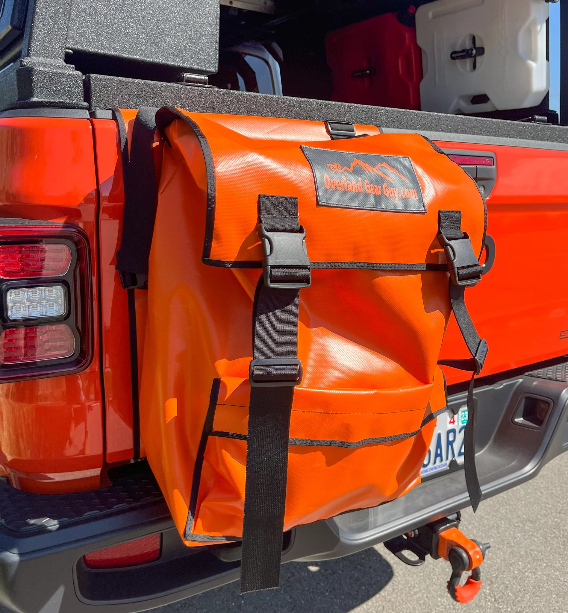 Overland Gear Guy Jeep Gladiator Tailgate Trash Bag