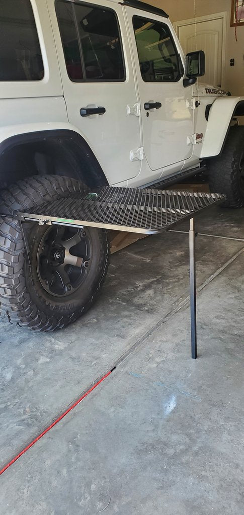 TailGater Tire Table Steel Large
